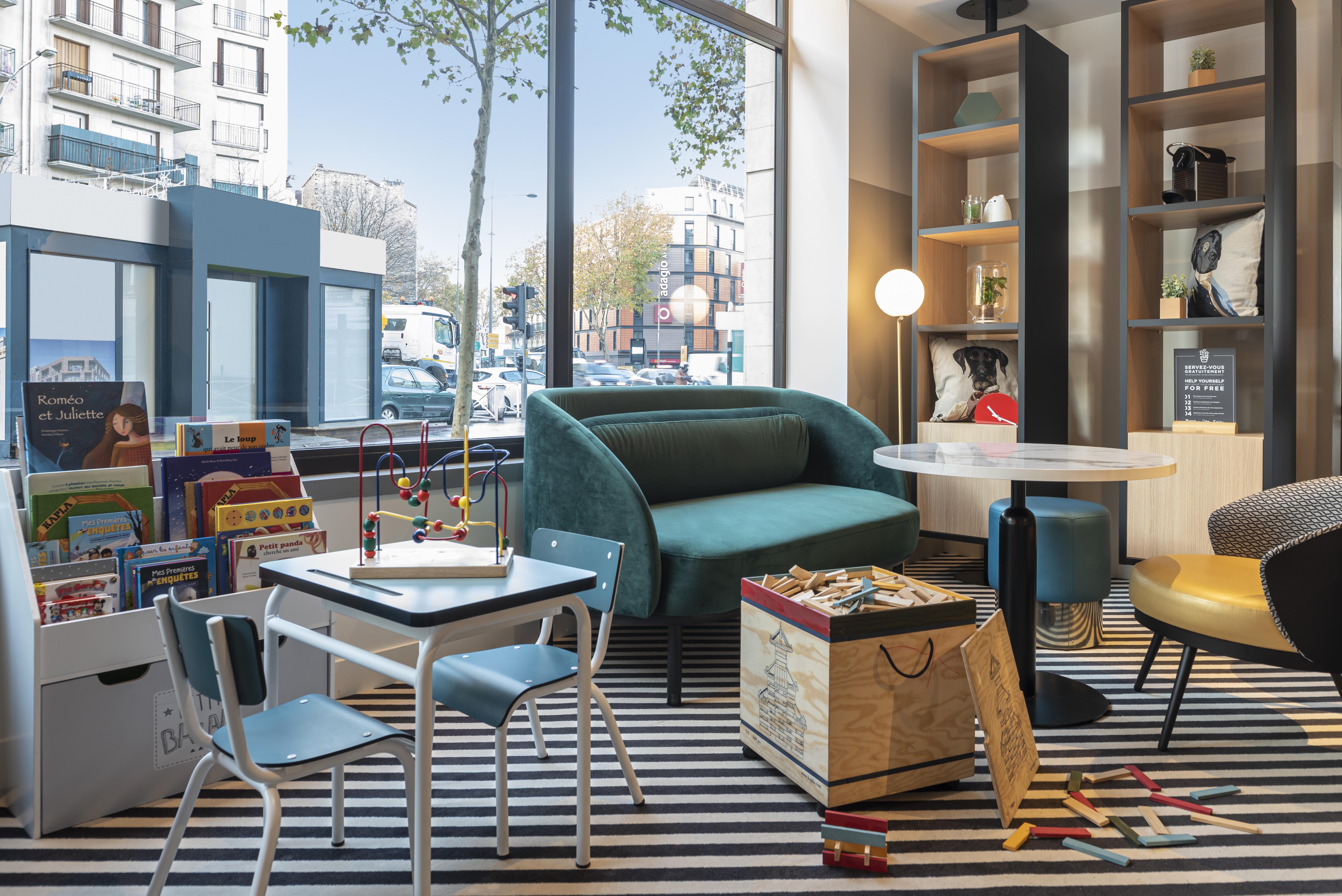 Aparthotel Adagio Paris Montrouge Esterno foto