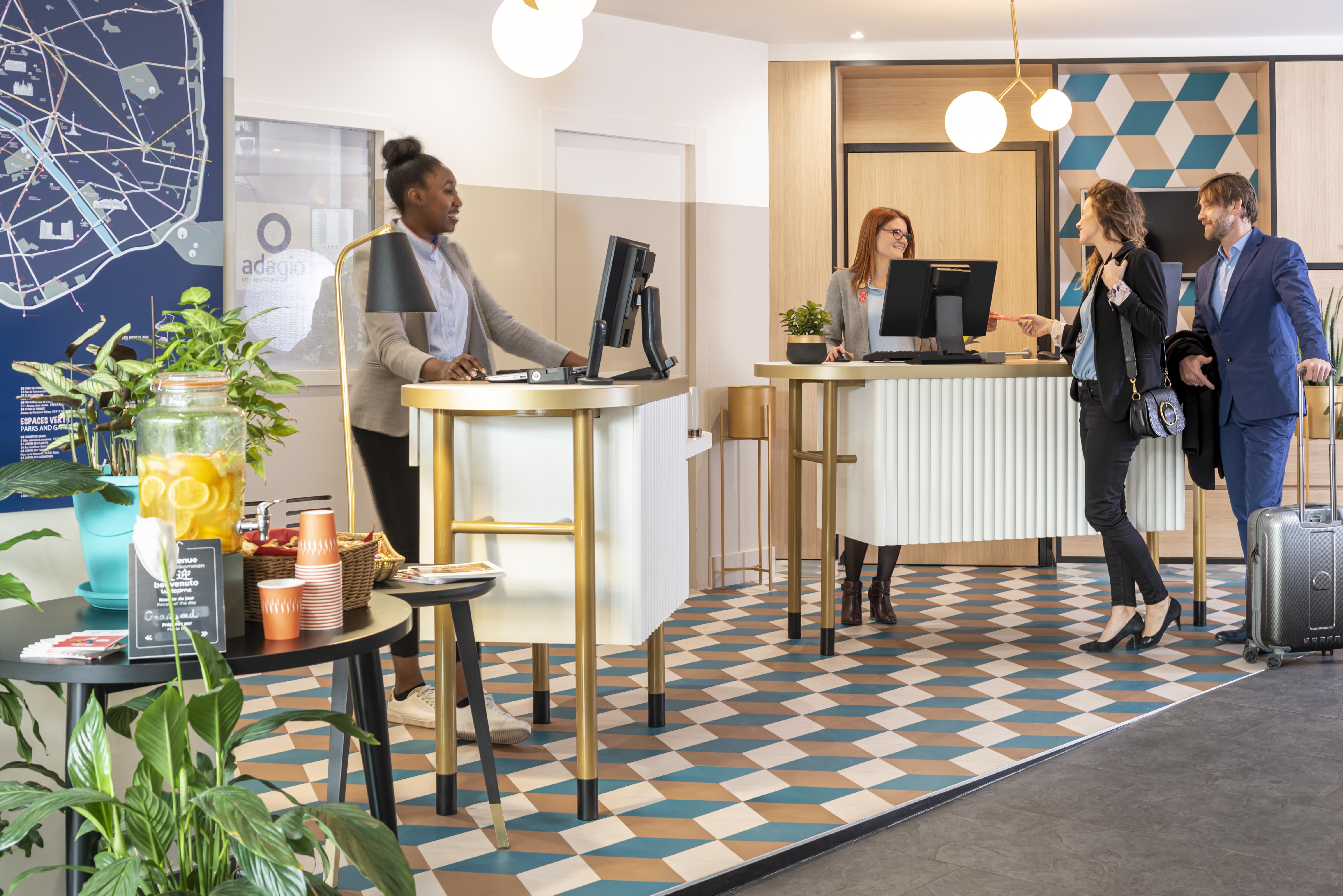 Aparthotel Adagio Paris Montrouge Esterno foto